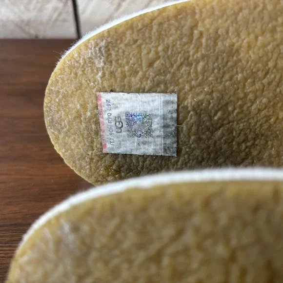 UGG Bren Knit Slip On Sneakers White 6.5 Womens - Picture 8 of 10